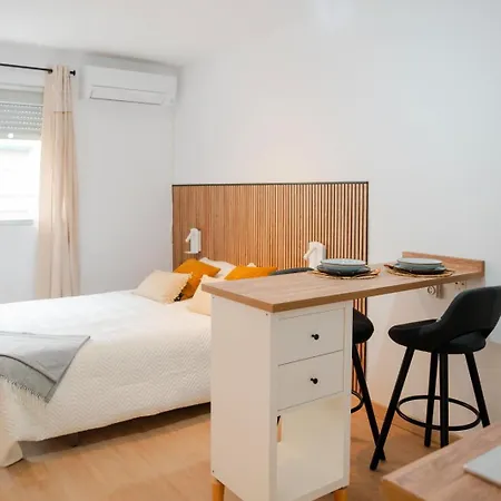 Bonito Piso En El Centro De By Bebalmy 아파트 *